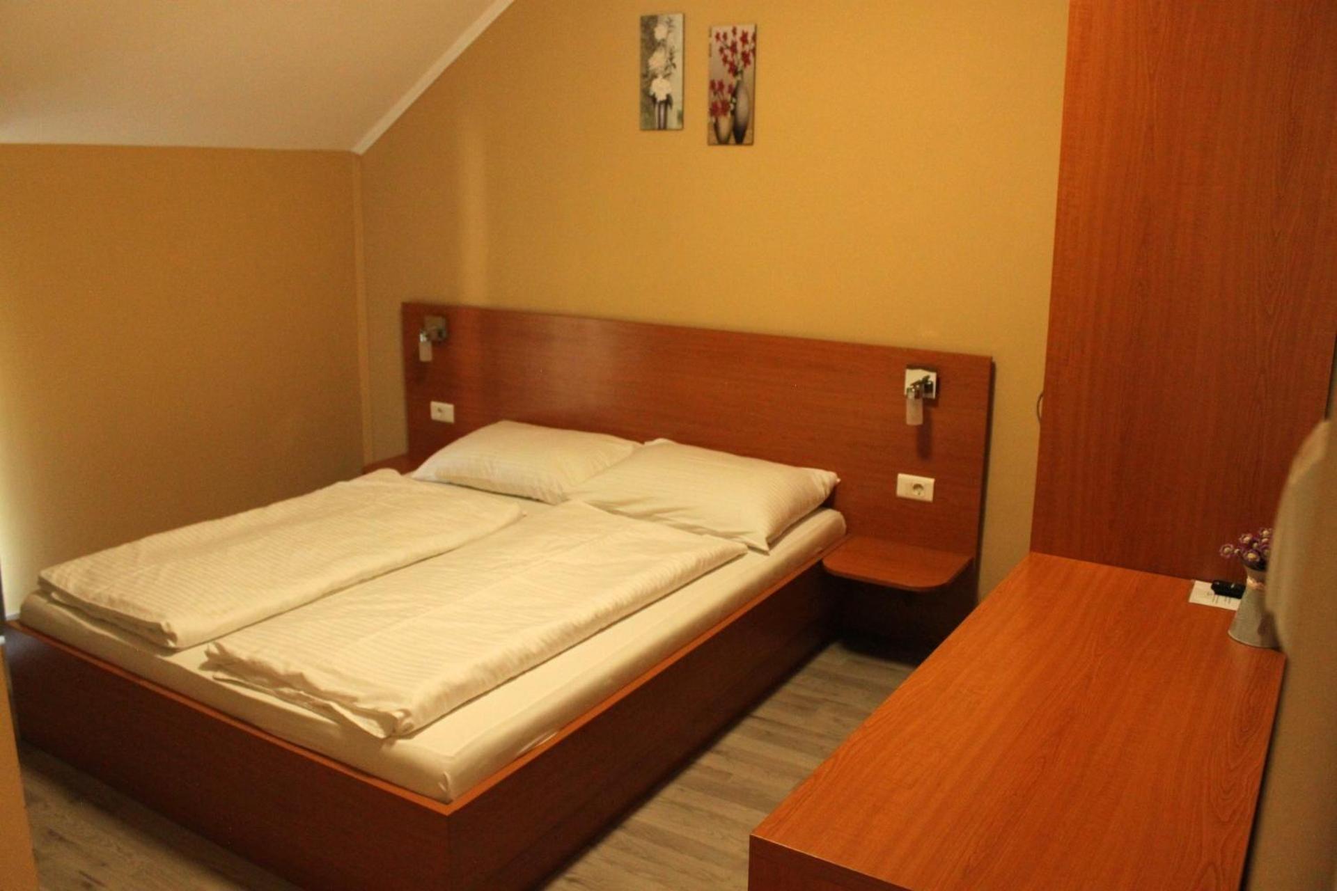 Guesthouse Rezekov Podrum Jastrebarsko Luaran gambar