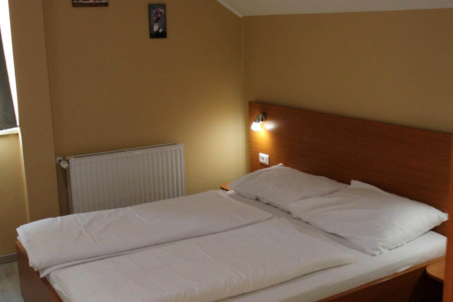 Guesthouse Rezekov Podrum Jastrebarsko Luaran gambar