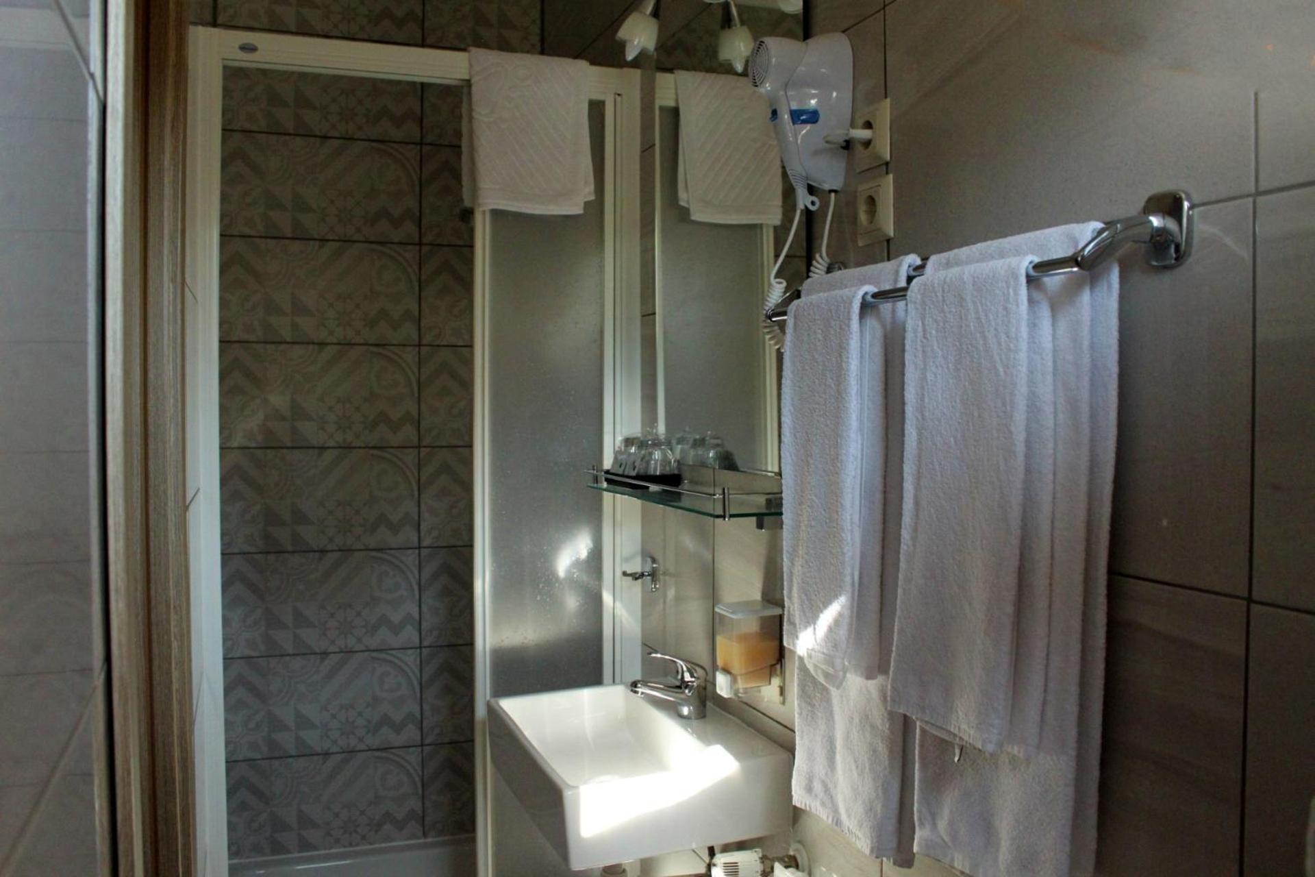 Guesthouse Rezekov Podrum Jastrebarsko Luaran gambar