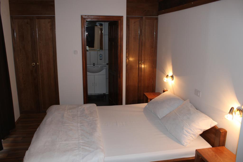 Guesthouse Rezekov Podrum Jastrebarsko Luaran gambar