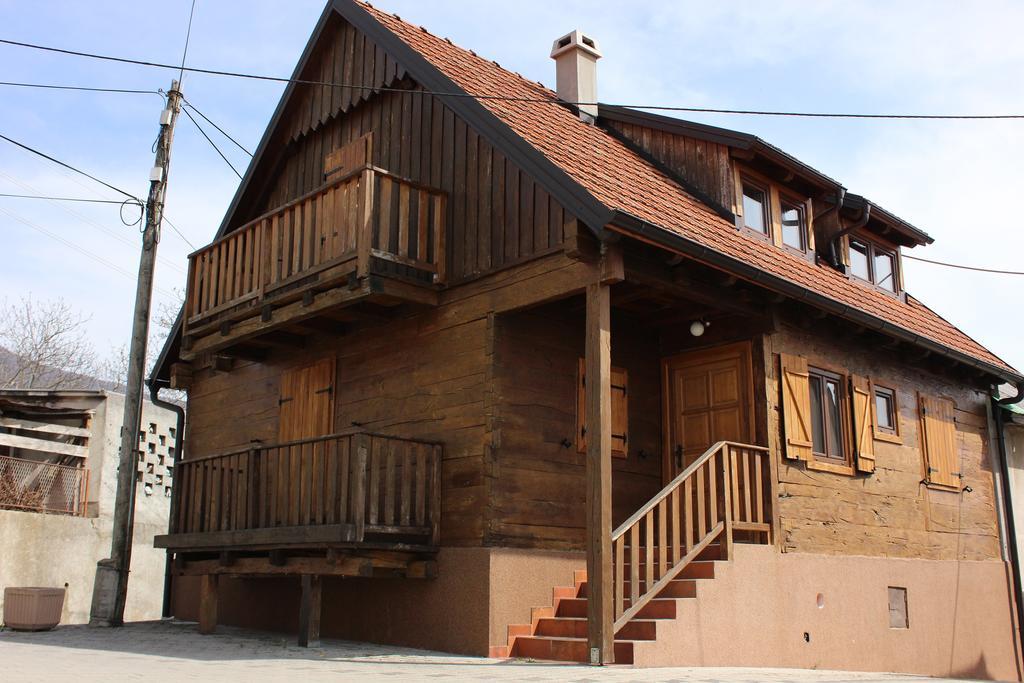 Guesthouse Rezekov Podrum Jastrebarsko Luaran gambar